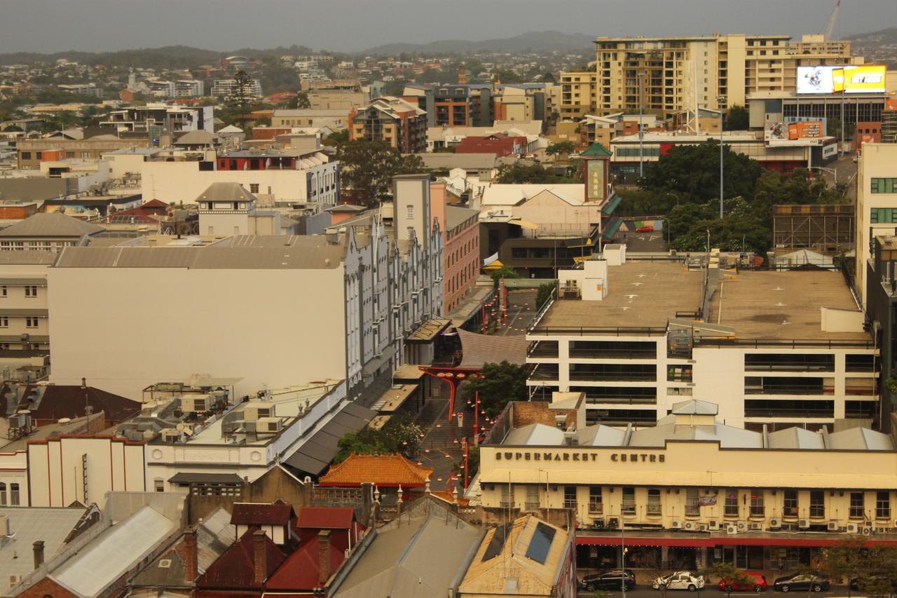 Spectacular Views Of Cbd By Fv With Free Car Park Apartment Brisbane